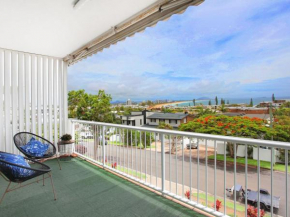Panorama 4 - Three Bedroom Apartment with Sensational Ocean Views